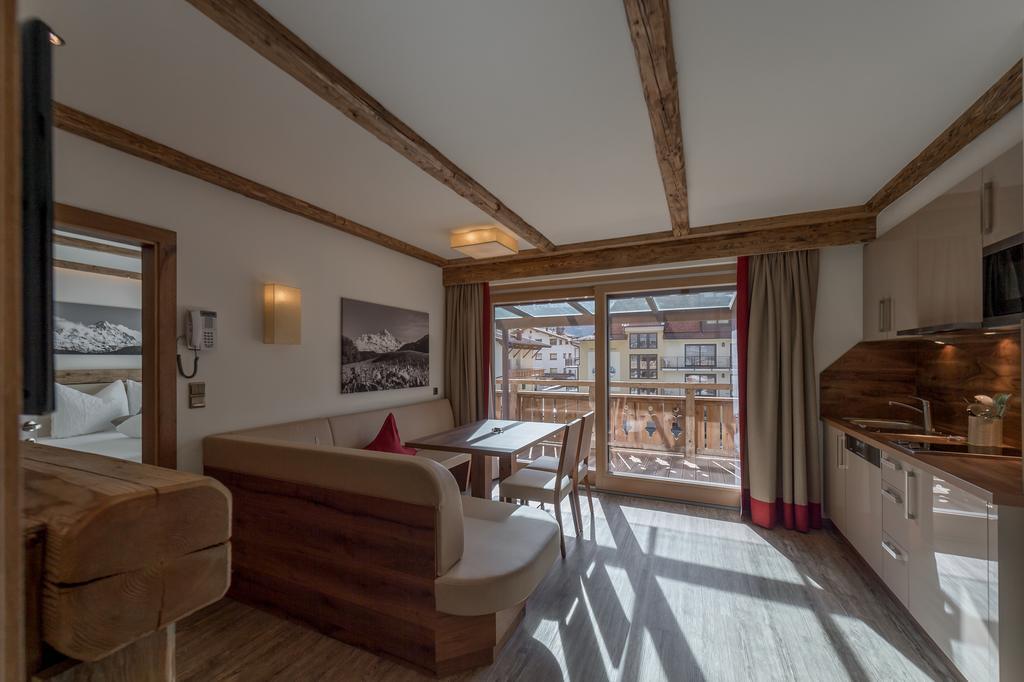 The Lodge By Regina Sölden Extérieur photo
