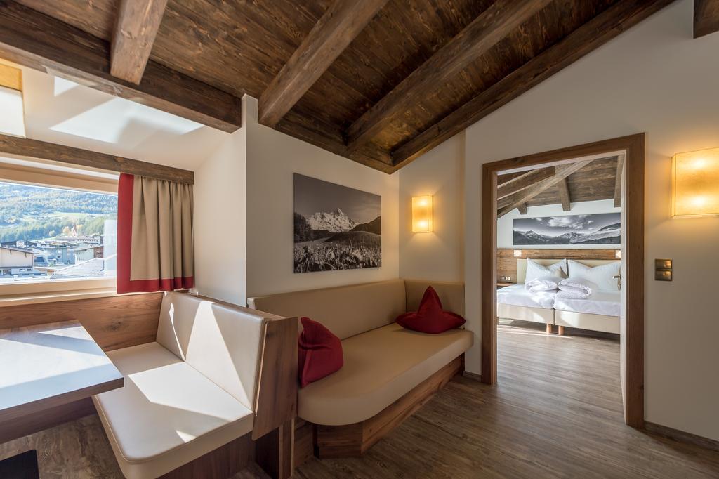 The Lodge By Regina Sölden Extérieur photo